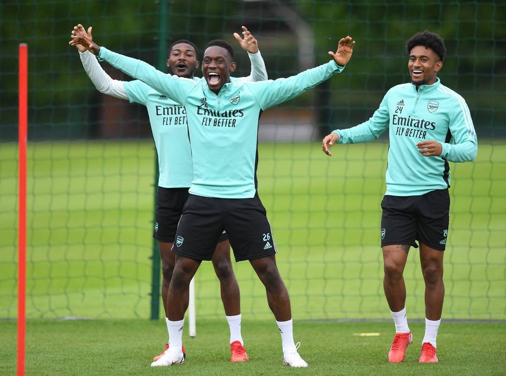 Arsenal tập - Bóng Đá