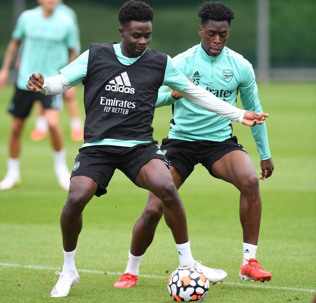 Arsenal tập - Bóng Đá