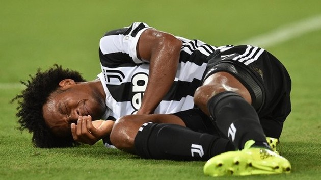 Juventus gia hạn hợp đồng với Juan Cuadrado - Bóng Đá
