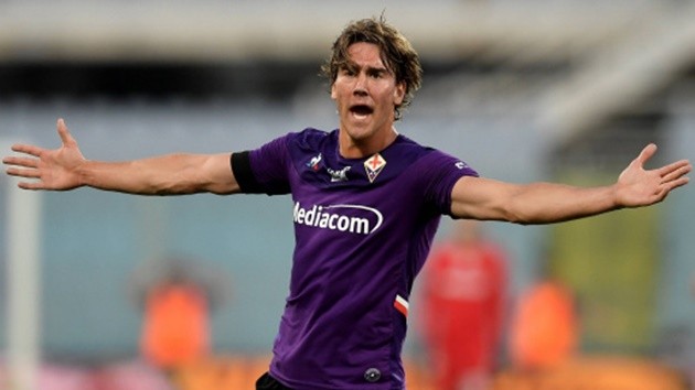 LIVERPOOL HOLD TALKS TO SIGN DUSAN VLAHOVIC - Bóng Đá