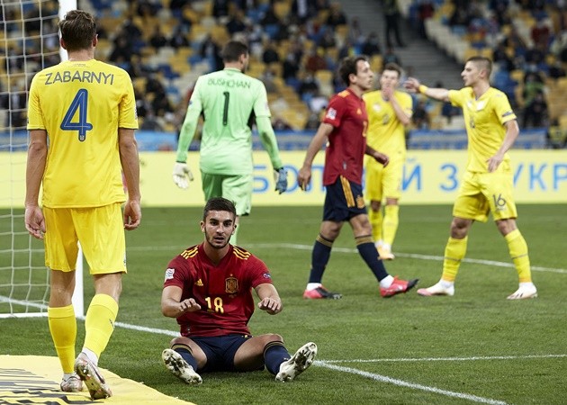 Hàng công mờ nhạt, Tây Ban Nha thua sốc Ukraine ở Nations League - Bóng Đá