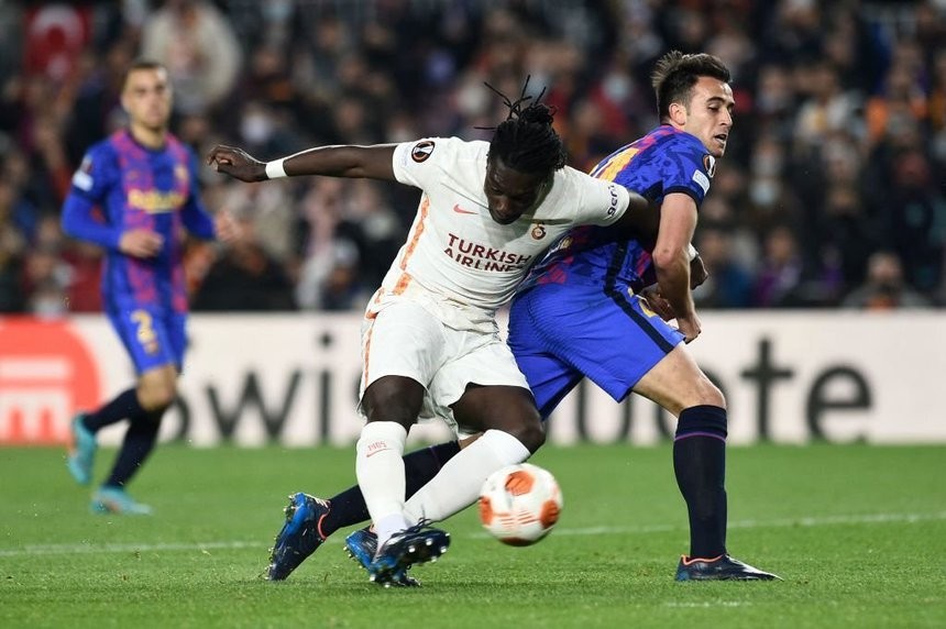 Barcelona bị Galatasaray cầm hòa ở Europa League - Bóng Đá