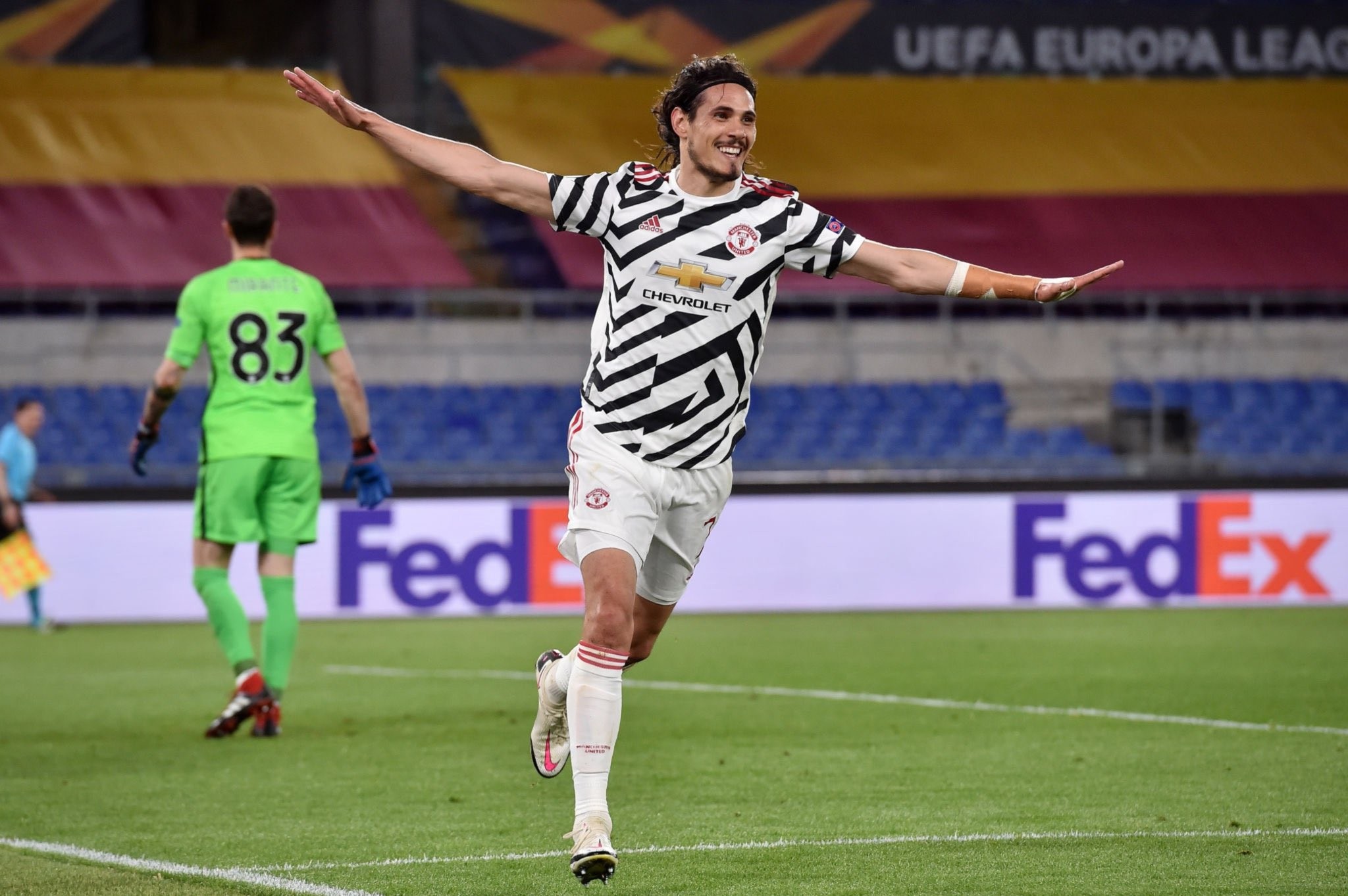 10 thống kê Roma 2-3 M.U - Bóng Đá