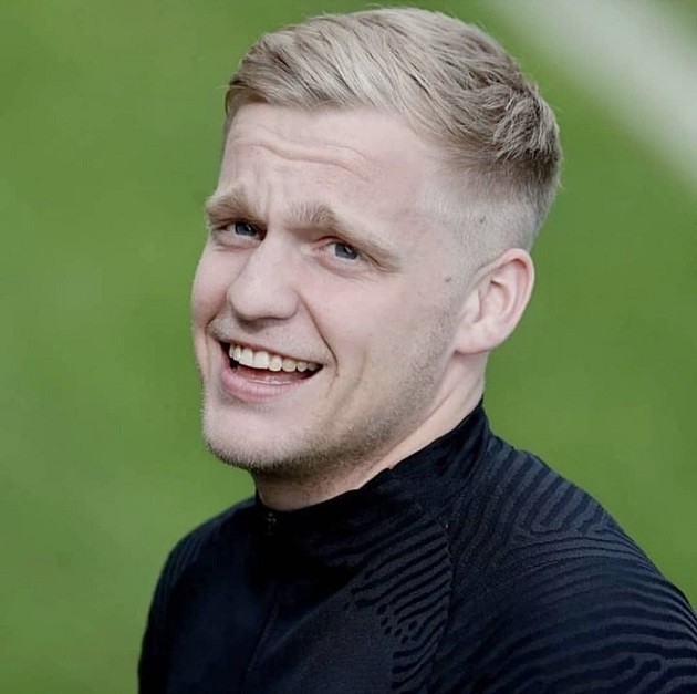 Hà Lan tập - Bóng Đá