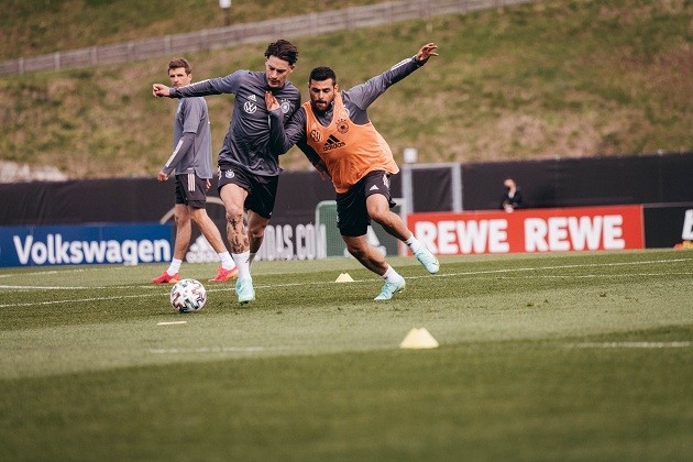 Tuyển Đức tập - Bóng Đá