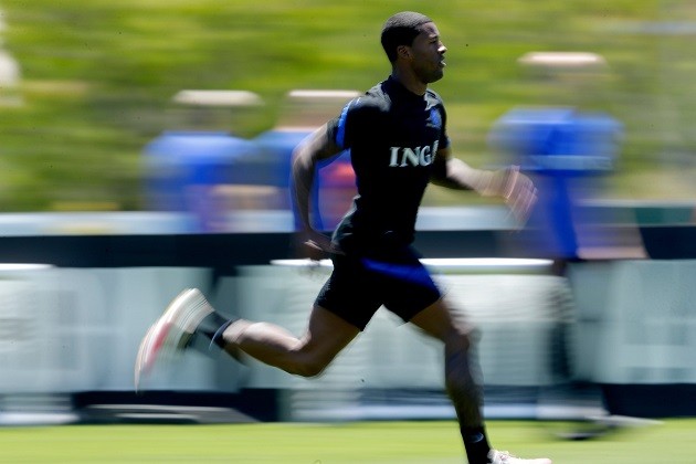A familiar face on Dutch duty with Man United - Bóng Đá