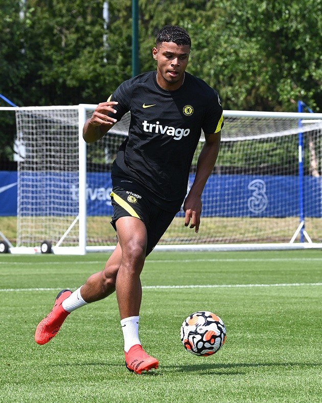 Only four Chelsea players present for first pre-season training on Friday - Bóng Đá