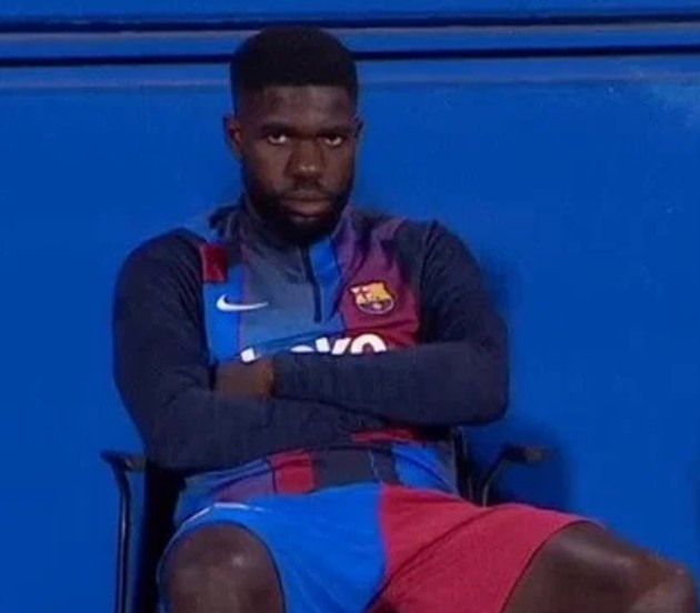 Samuel Umtiti skips Gamper Trophy celebrations after Barcelona fans BOO star and blame him and Coutinho for Messi exit - Bóng Đá