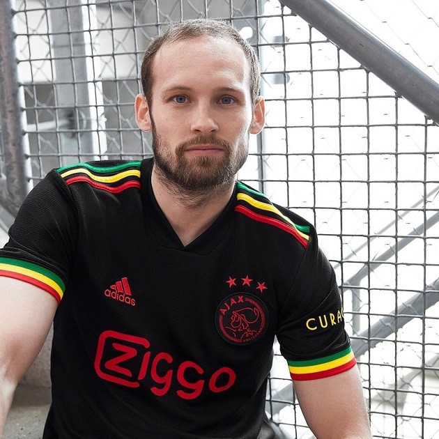 Áo đấu Ajax - Bóng Đá