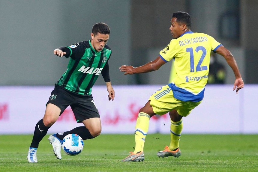 Tiền đạo sinh năm 2000 lập kỷ lục tại Serie A - Bóng Đá