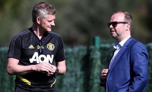 Ed Woodward could sack Ole Gunnar Solskjaer if Man Utd lose Everton tie - Jason Cundy - Bóng Đá