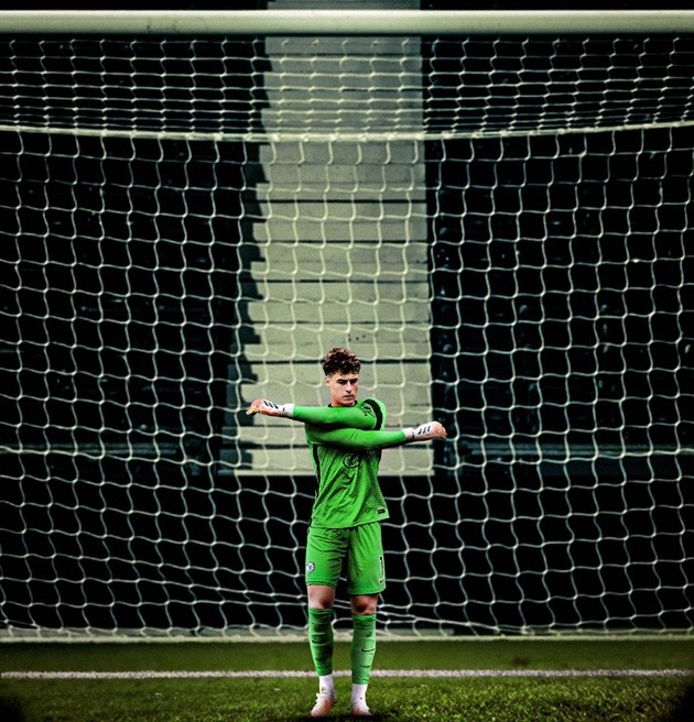 Ảnh chế Chelsea mua Mendy - Bóng Đá