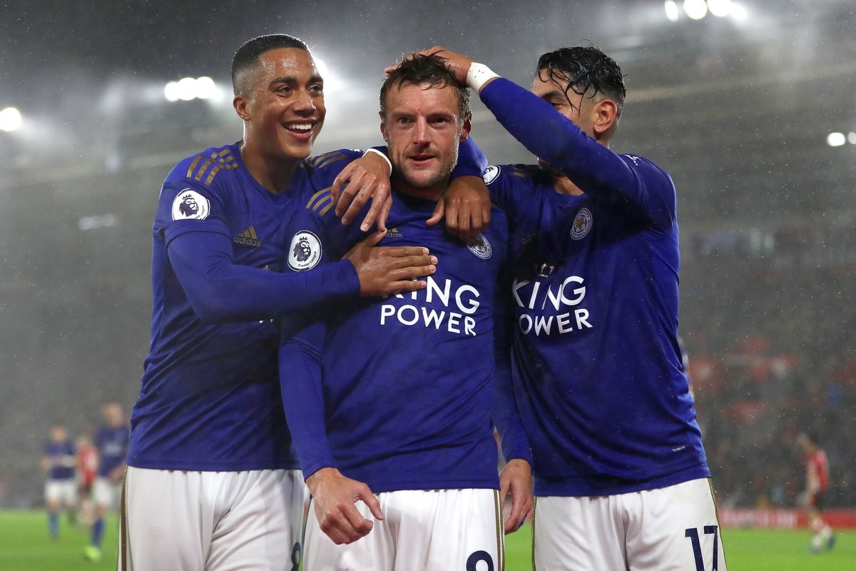 Ghi 9 bàn, Leicester chỉ đang đứng sau tập thể 'hủy diệt' này (Man City) - Bóng Đá