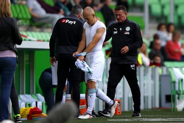 Robben chấn thương - Bóng Đá