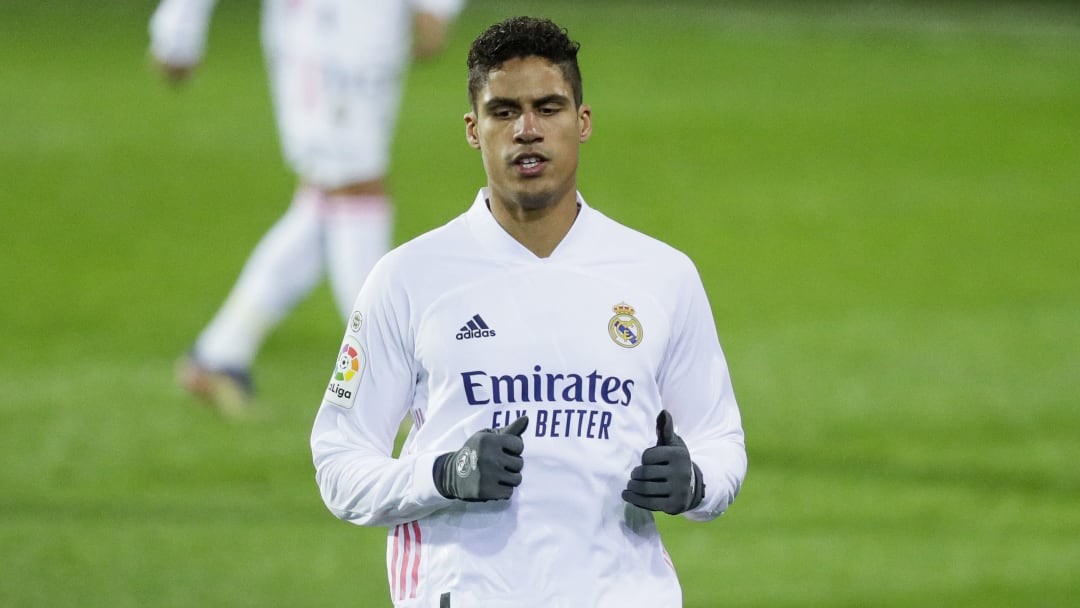 Man Utd shirt numbers Raphael Varane could choose to wear - Bóng Đá