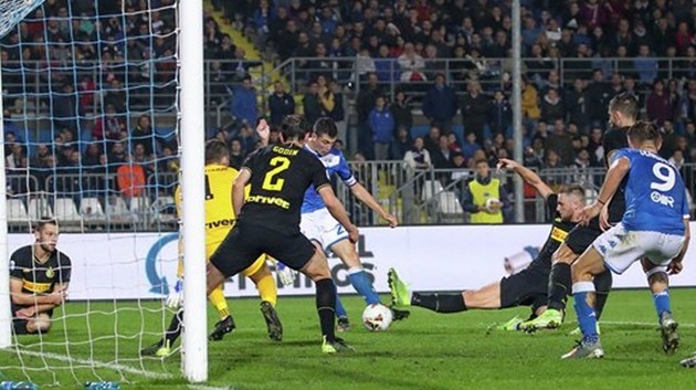 Sự cô đơn của Balotelli và những hình ảnh đẹp trong trận Brescia - Inter Milan - Bóng Đá