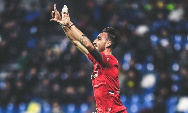 10 hình ảnh ấn tượng trên sân cỏ Serie A vào đêm qua: Kịch tính đến phút bù giờ - Bóng Đá