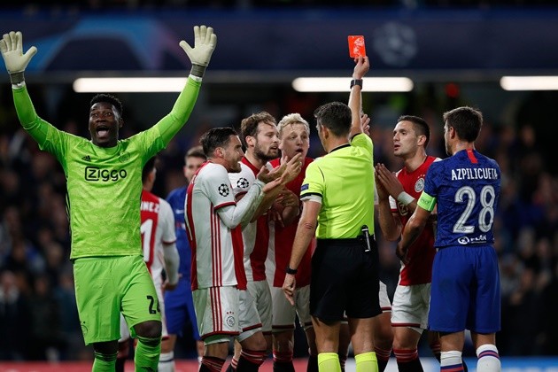 10 hình ảnh ấn tượng nhất Champions League sáng nay - Bóng Đá