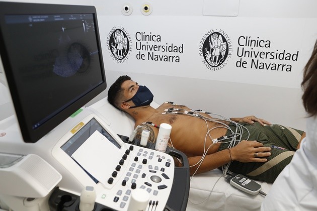 Ảnh Suarez ra mắt + tập Atletico - Bóng Đá