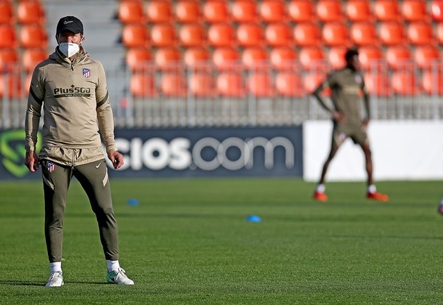 Ảnh Suarez ra mắt + tập Atletico - Bóng Đá