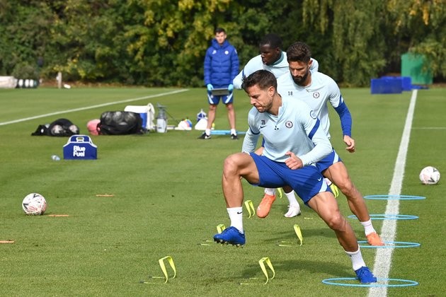 Chelsea tuyên tập - Bóng Đá