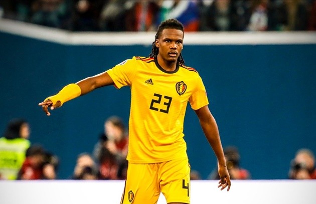 Boyata baffles Belgium fans as he accidentally wears Batshuayi’s shirt in first half vs Russia - Bóng Đá