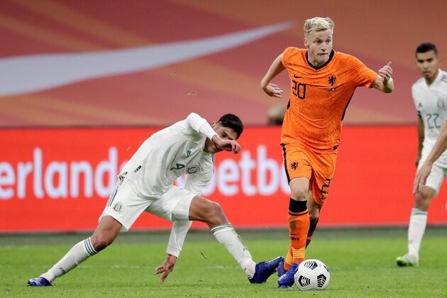 Van de Beek trận Mexico  - Bóng Đá