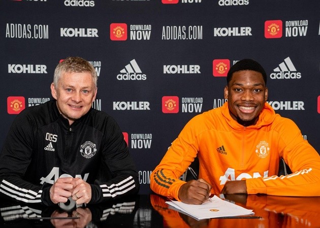 'Kẻ đe dọa' Martial tại Man Utd: Thích Henry; Bố là ngôi sao World Cup - Bóng Đá