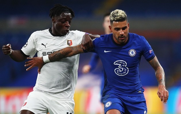 Juventus thanh lý Bernardeschi + Khedira, mua Emerson - Bóng Đá