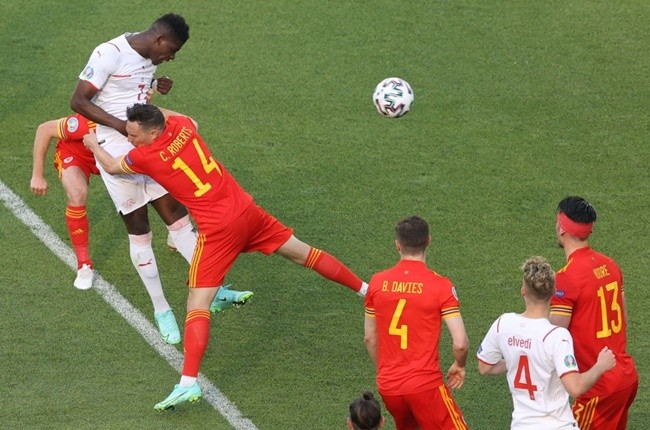 'Cỗ máy' từng từ chối Man Utd đang bùng cháy ở EURO 2020 - Bóng Đá