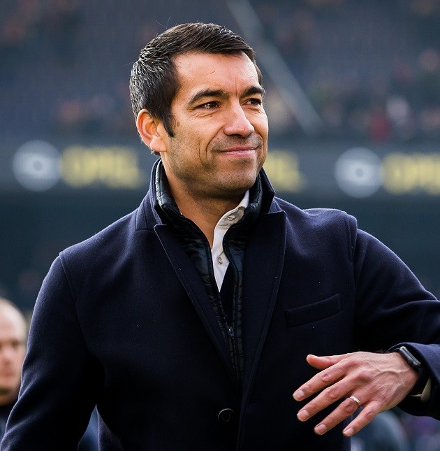 Giovanni van Bronckhorst is leaving China after just a year - Bóng Đá