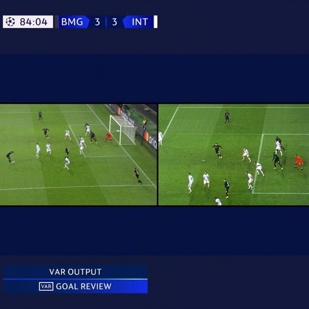 Cận cảnh pha bỏ lỡ khó tin của Ashley Young khiến Inter suýt ôm hận - Bóng Đá