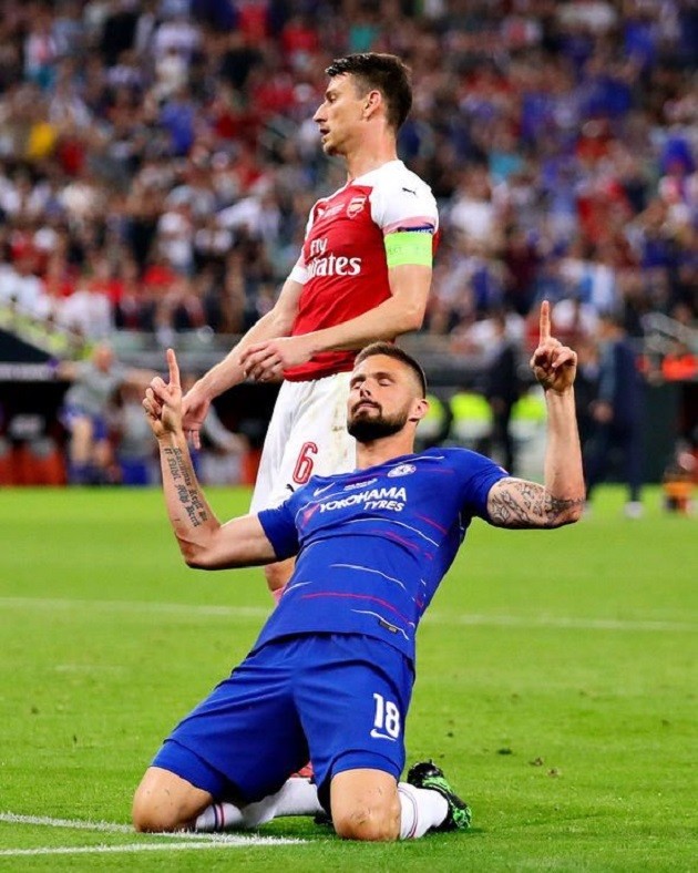 Cựu cầu thủ ăn mừng trước Arsenal - Bóng Đá