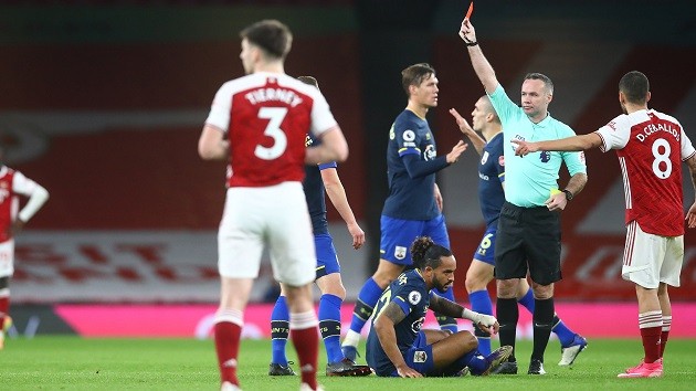 Cựu cầu thủ ăn mừng trước Arsenal - Bóng Đá