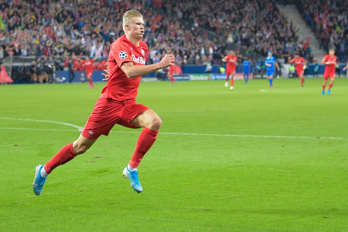 Bùng nổ Champions League với thống kê ghi bàn 'vô tiền khoáng hậu' - Bóng Đá