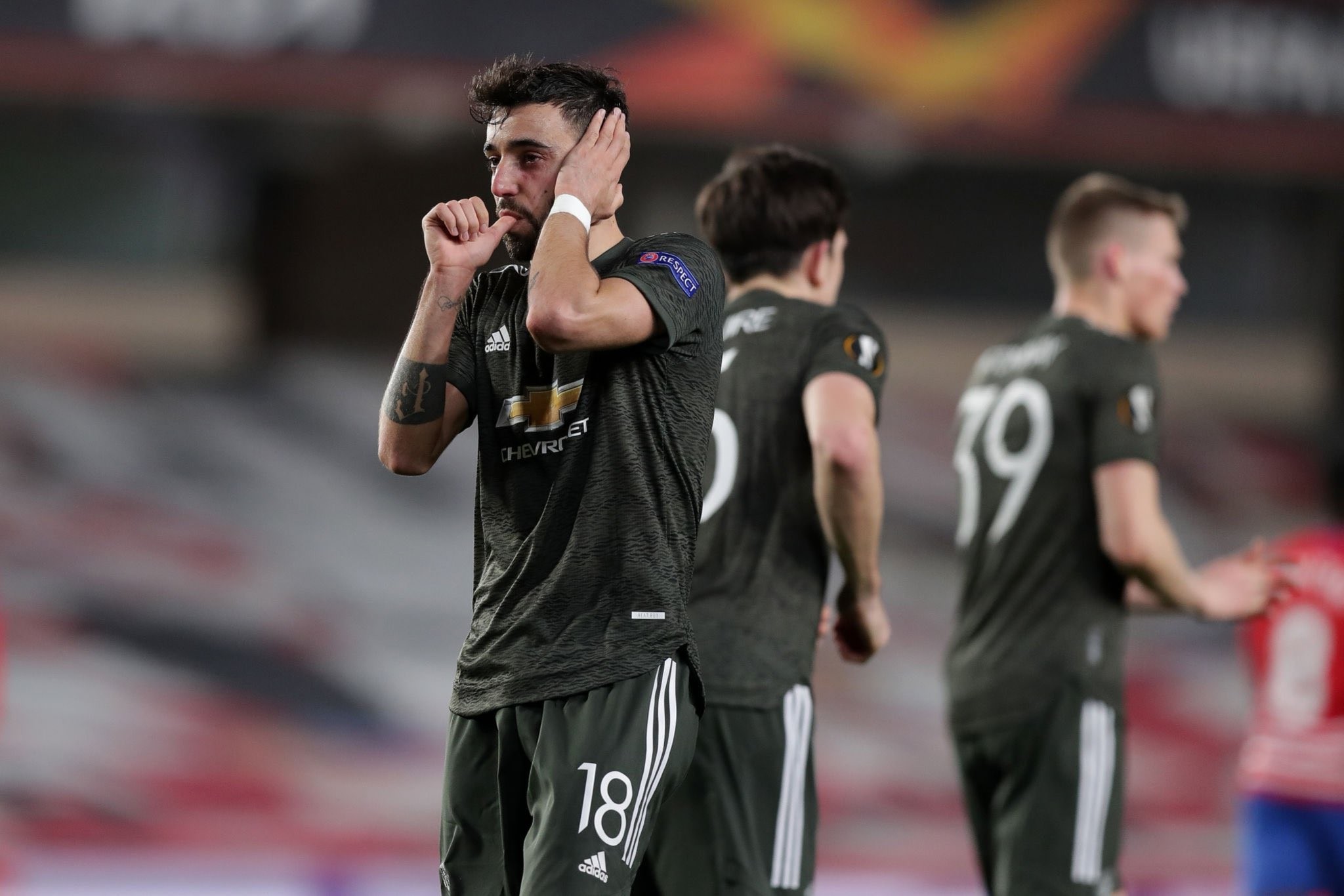 Màn trình diễn của Lindelof vs Granada - Bóng Đá
