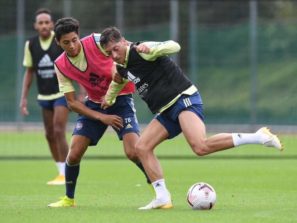 XONG! Lộ hình ảnh mới nhất, Arsenal đón nhận cú hích cực lớn - Bóng Đá