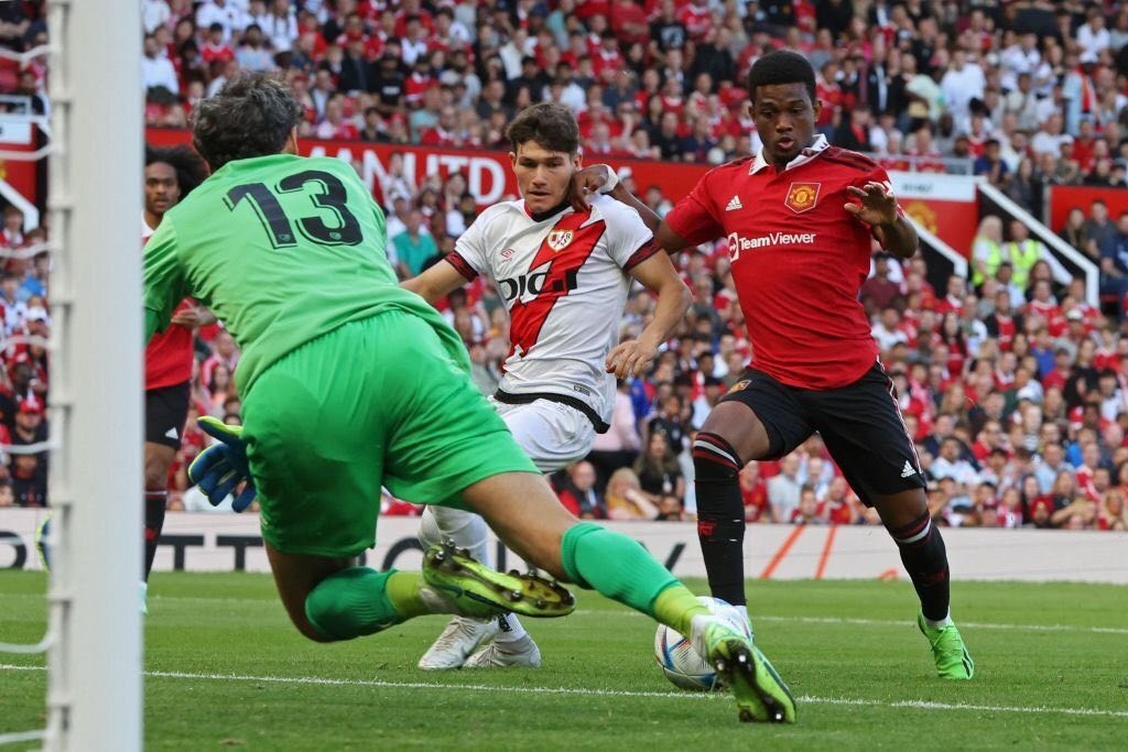 Ronaldo tái xuất, Man Utd vẫn bị cầm chân tại Old Trafford - Bóng Đá