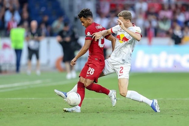 Người thắng kẻ thua ở Liverpool sau trận Salzburg - Bóng Đá