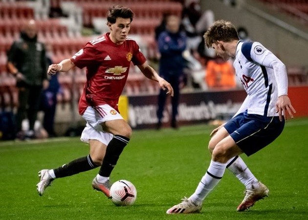 Photo: Facundo Pellistri sends message to Man Utd fans after first goal contribution - Bóng Đá