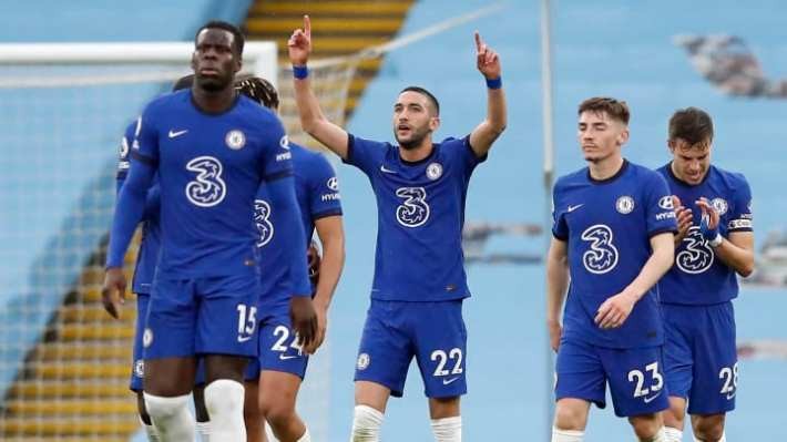 Chelsea tung áo đấu mới với họa tiết đầy biến ảo - Bóng Đá