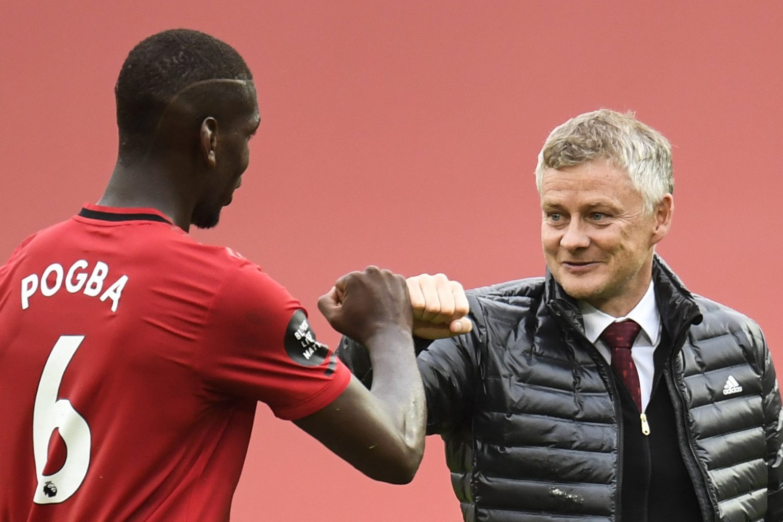 Man United set the clock for Solskjaer to finish Paul Pogba contract talks - Bóng Đá
