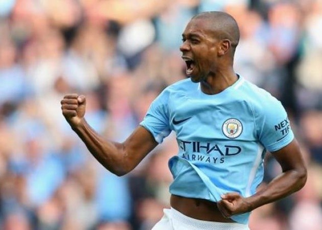 Từ Aguero đến Nolito: Đội hình 'chất lừ' của Man City ở trận đầu Pep cầm quân - Bóng Đá