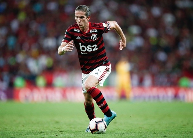 Từ Telles đến Alves: Brazil và đội hình toàn cầu thủ chạy cánh cực chất - Bóng Đá