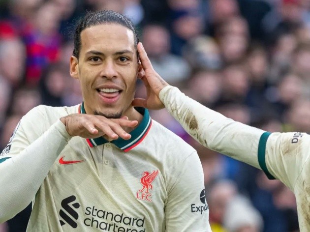 Henderson on Van Dijk being such an attacking threat from set-pieces - Bóng Đá