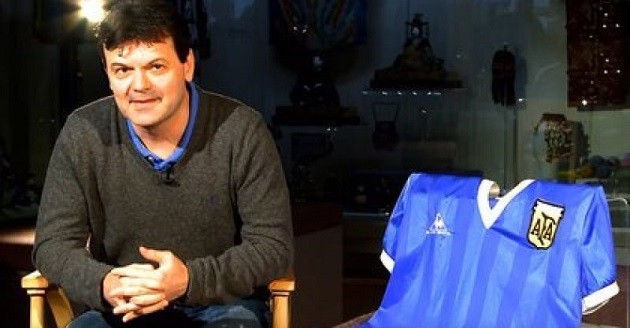 Chiếc áo Maradona mang khi ghi bàn thắng bằng tay đang do ai sở hữu? - Bóng Đá