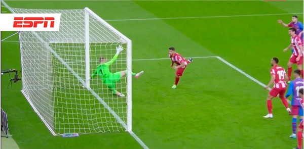 TRỰC TIẾP Barcelona 4-2 Atletico Madrid: Suarez rút ngắn cách biệt (H2) - Bóng Đá