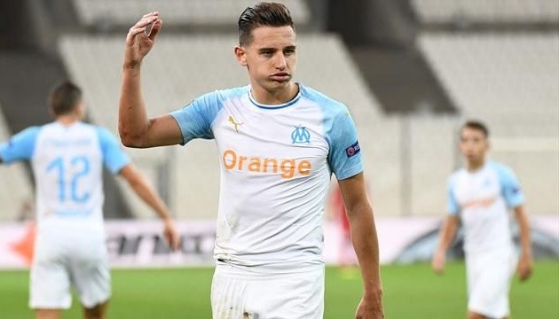 Mục tiêu của Real Madrid dập tắt những đồn đoán về tương lai - Bóng Đá