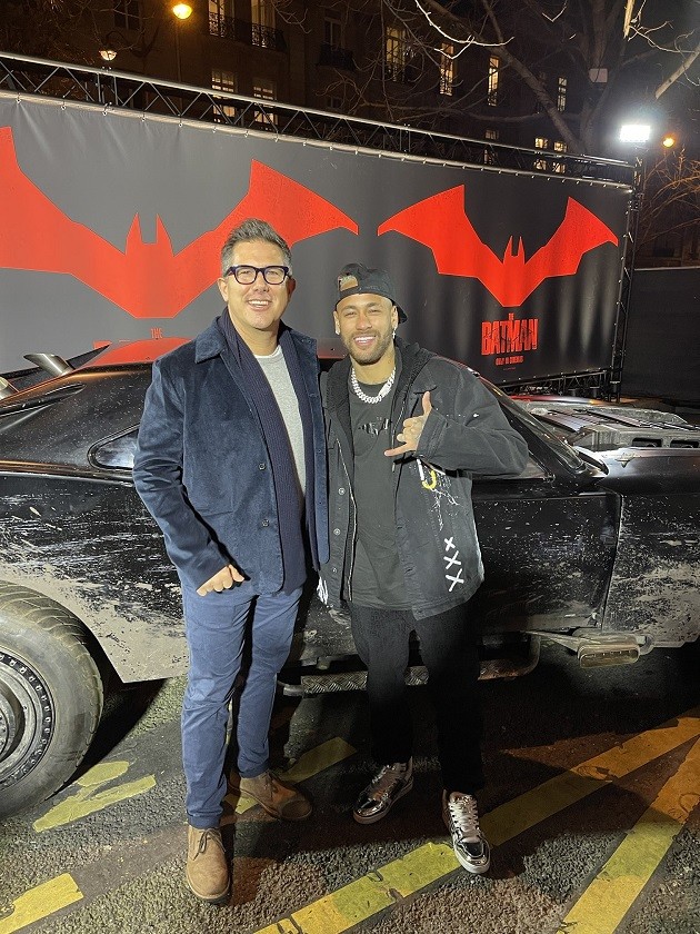 PSG star Neymar attends The Batman premiere in France alongside Robert Pattinson and Zoe Kravitz - Bóng Đá