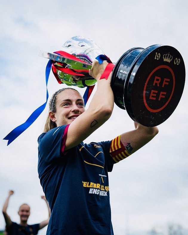 Barcelona seal Primera Division title by thrashing Real Madrid - Bóng Đá